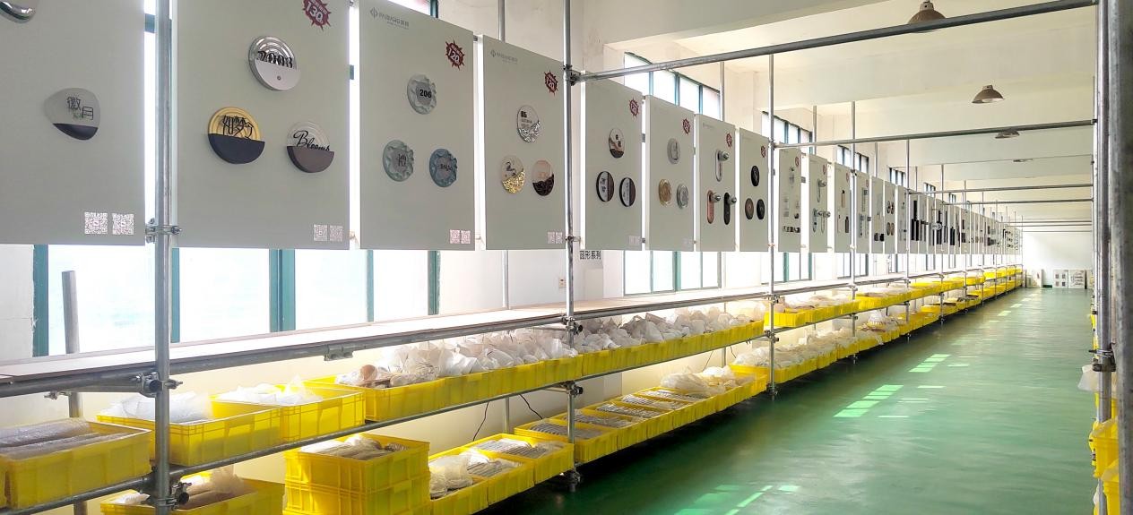Establish a standard supermarket